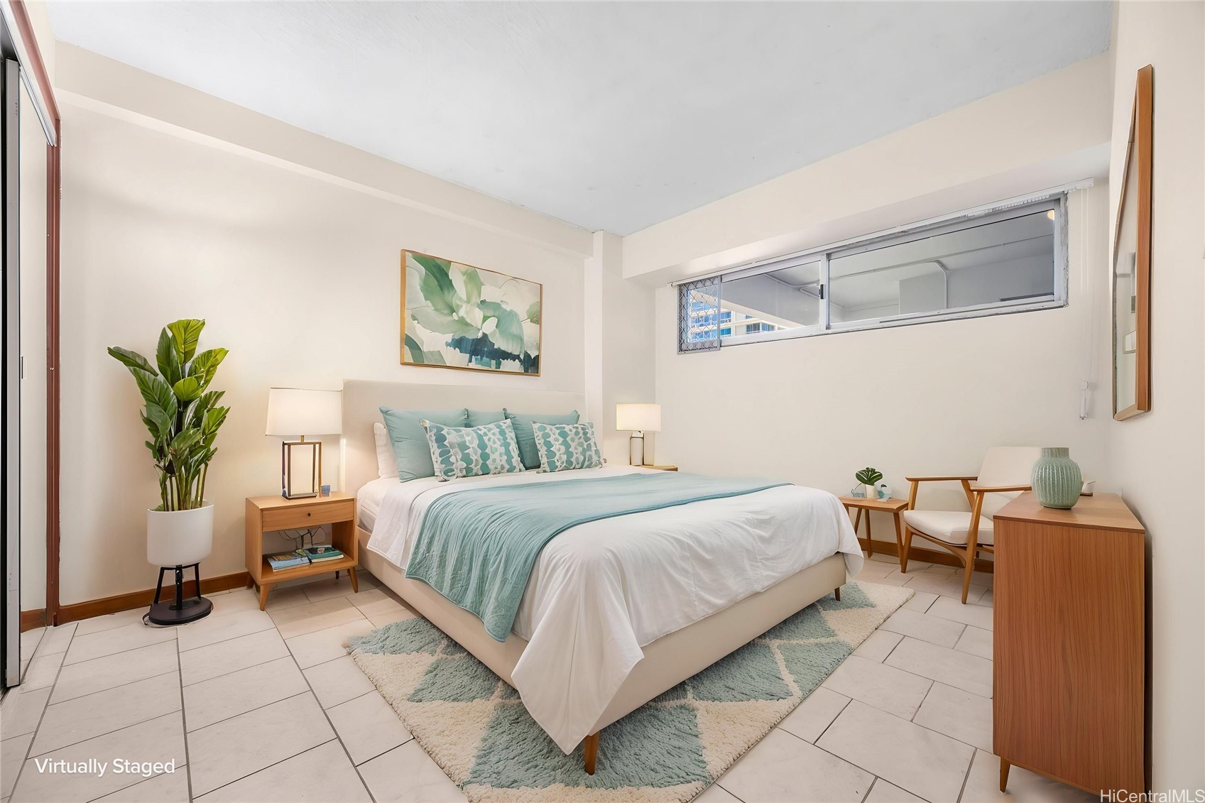 2440 Kuhio Avenue 907 Property Photo 3