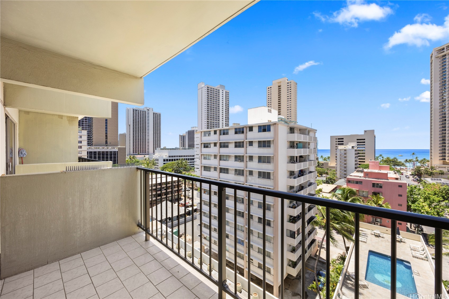 2440 Kuhio Avenue 907 Property Photo 18