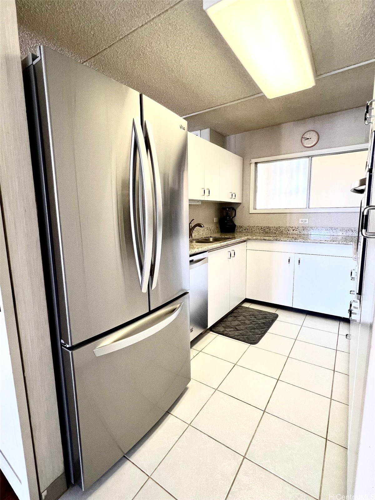 469 Ena Road 2010 Property Photo 11