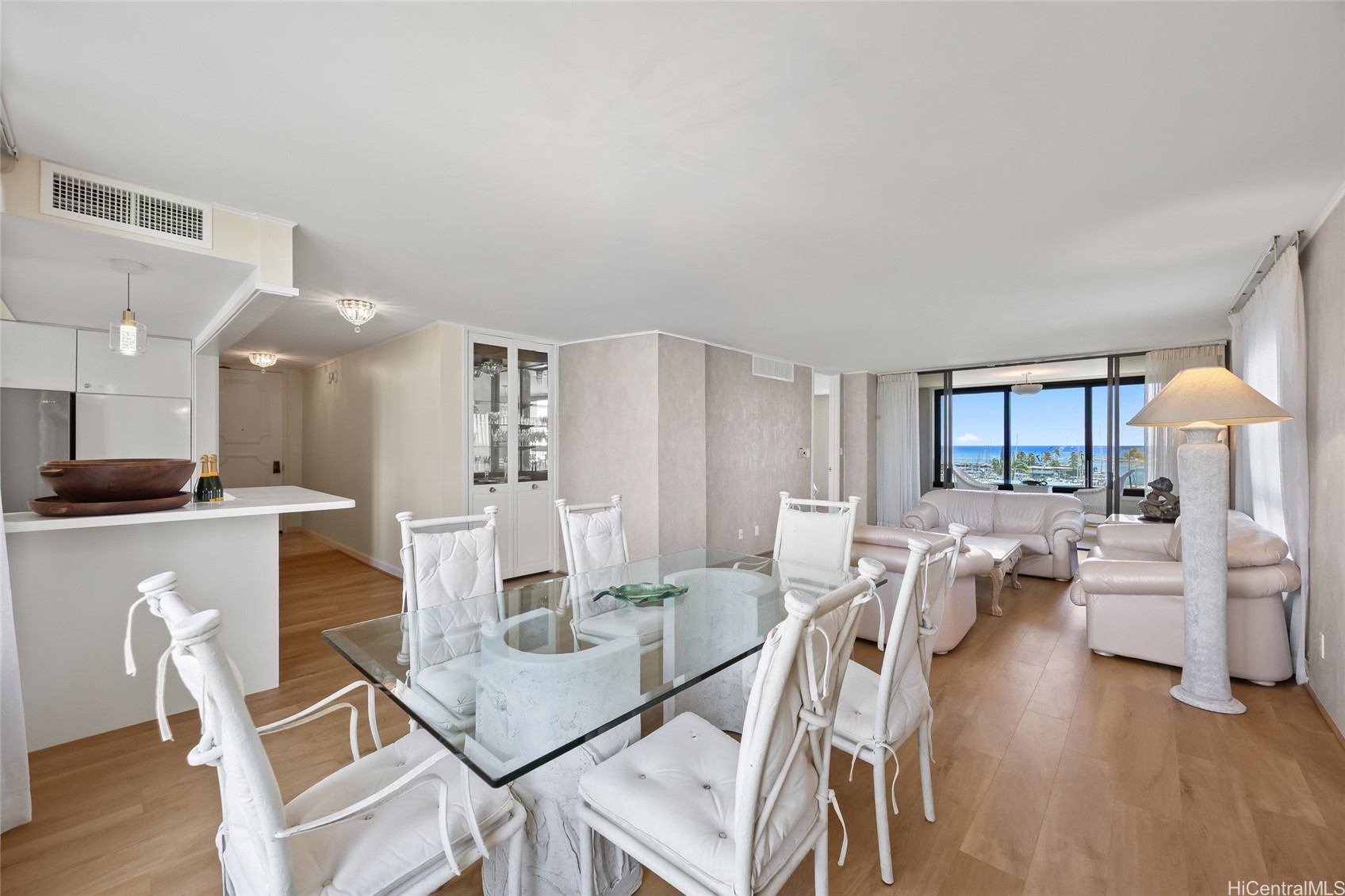 1600 Ala Moana Boulevard 912 Property Photo 7