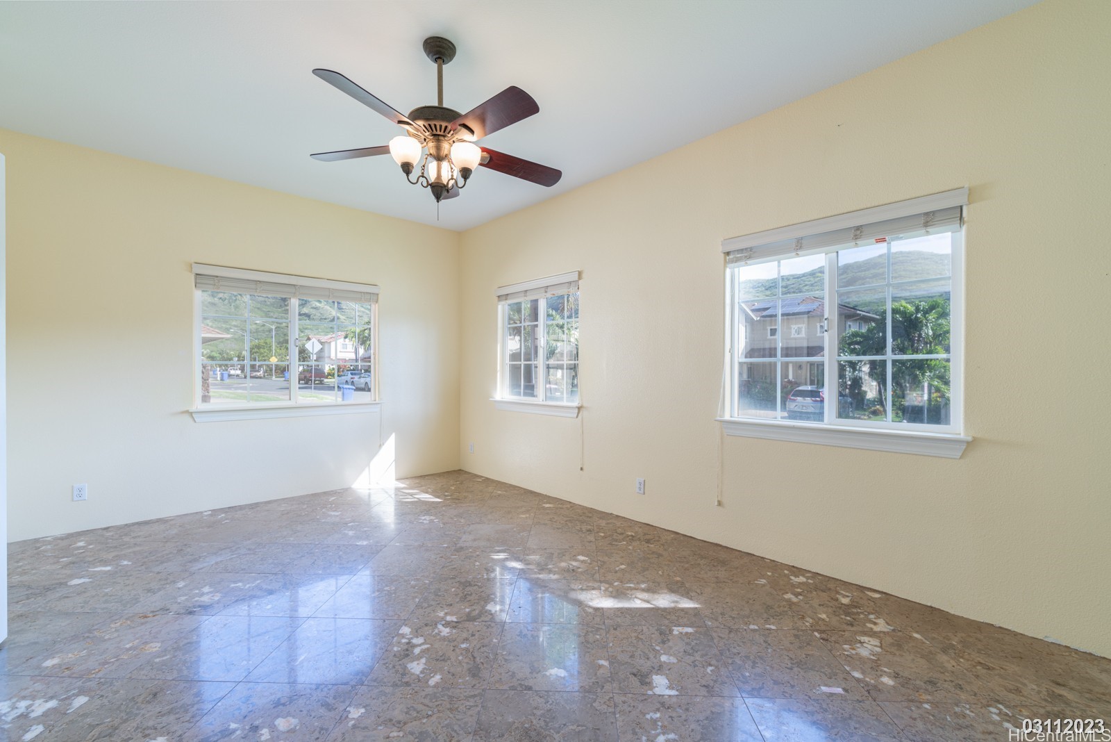 1018 Kaolo Street Property Photo 5