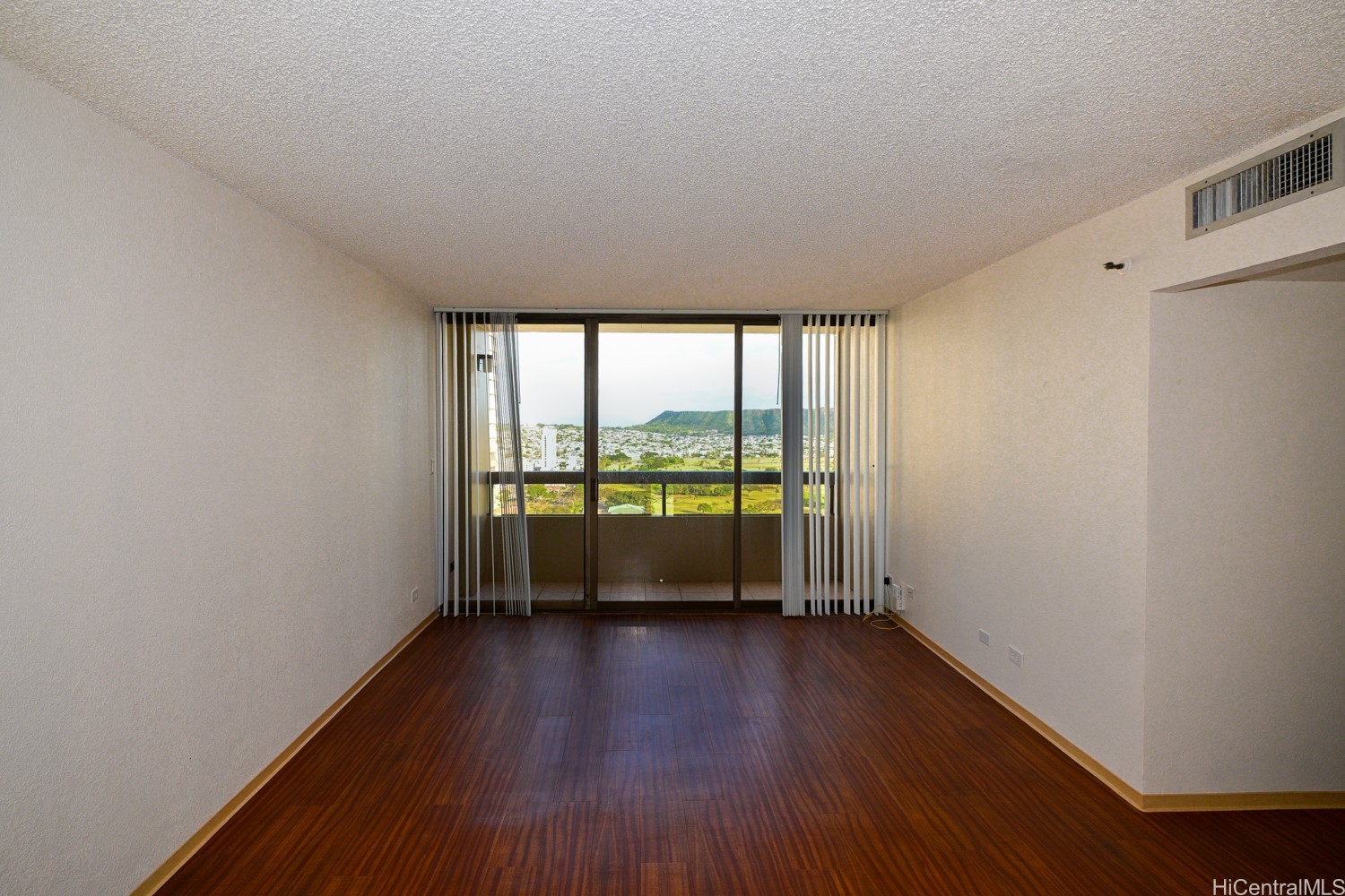 2499 Kapiolani Boulevard 2807 Property Photo 2