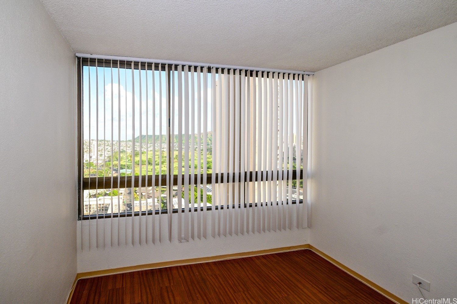 2499 Kapiolani Boulevard 2807 Property Photo 8