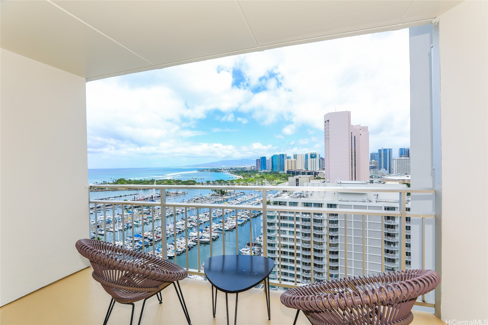 1777 Ala Moana Boulevard 2227 Property Photo 2
