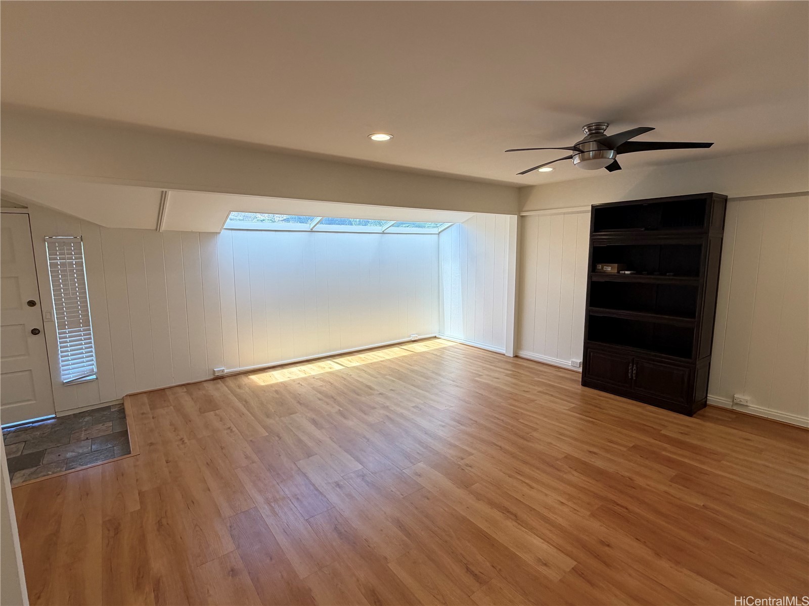 305 Halaki Street Property Photo 7