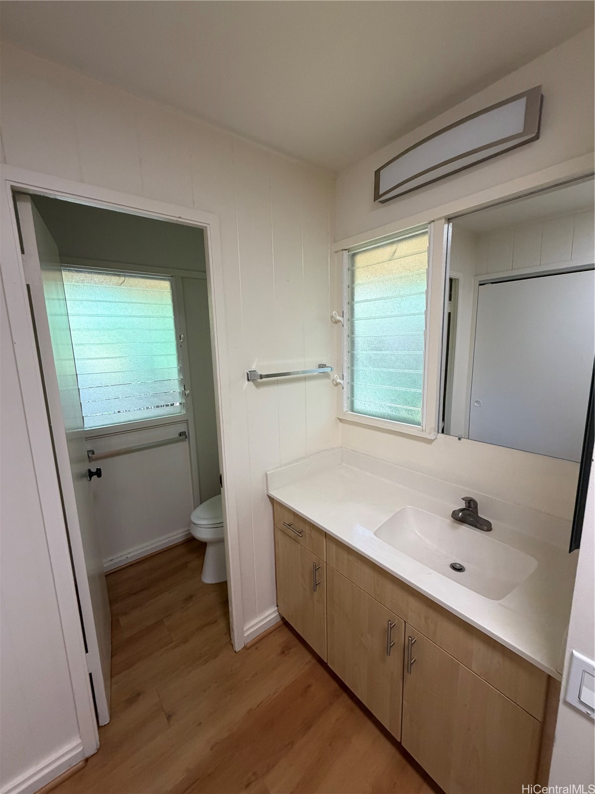 305 Halaki Street Property Photo 9
