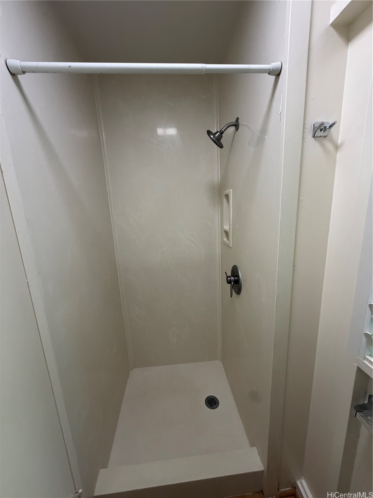 305 Halaki Street Property Photo 10
