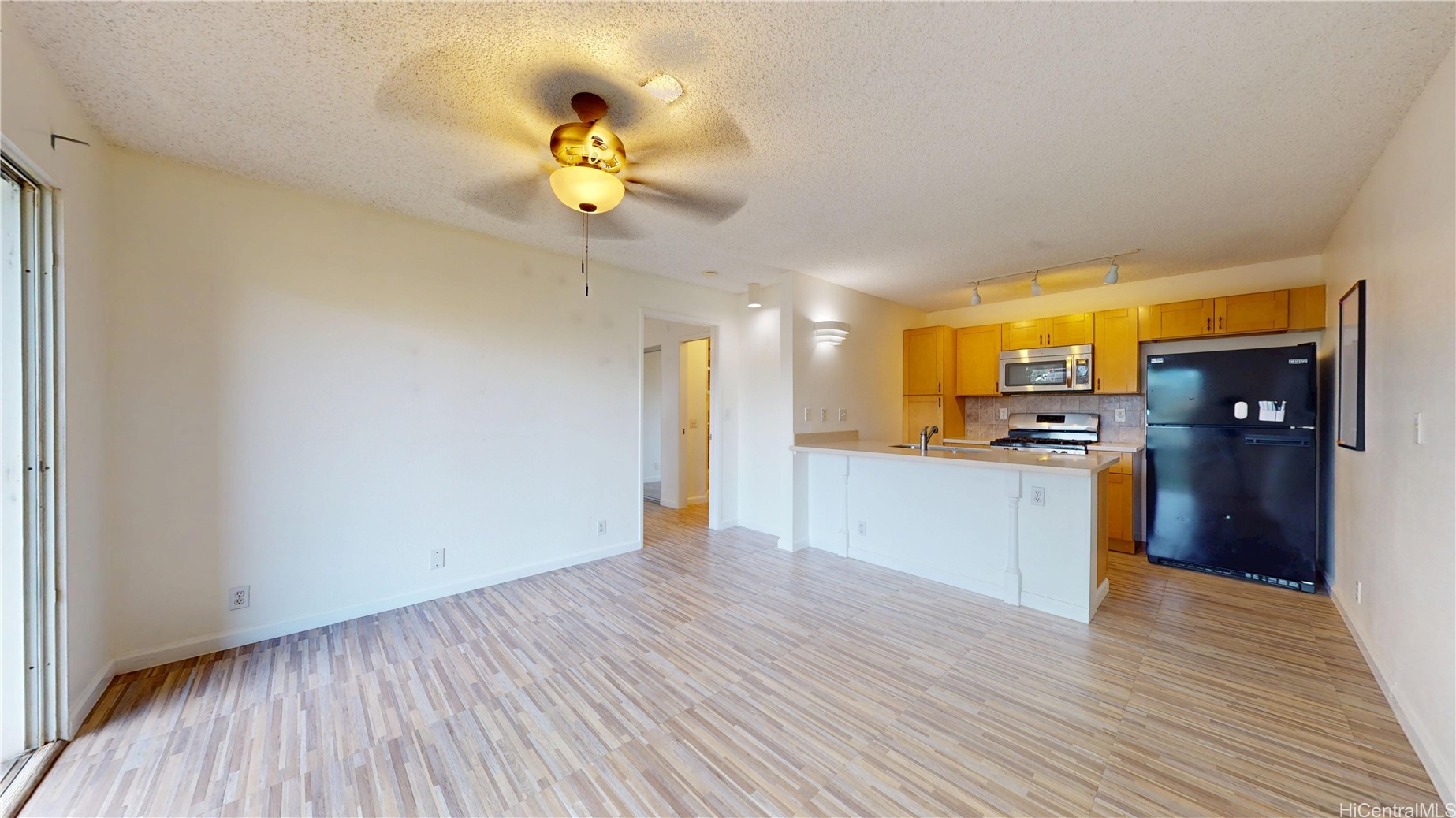 91-214 Hanapouli Circle 32f Property Photo 1