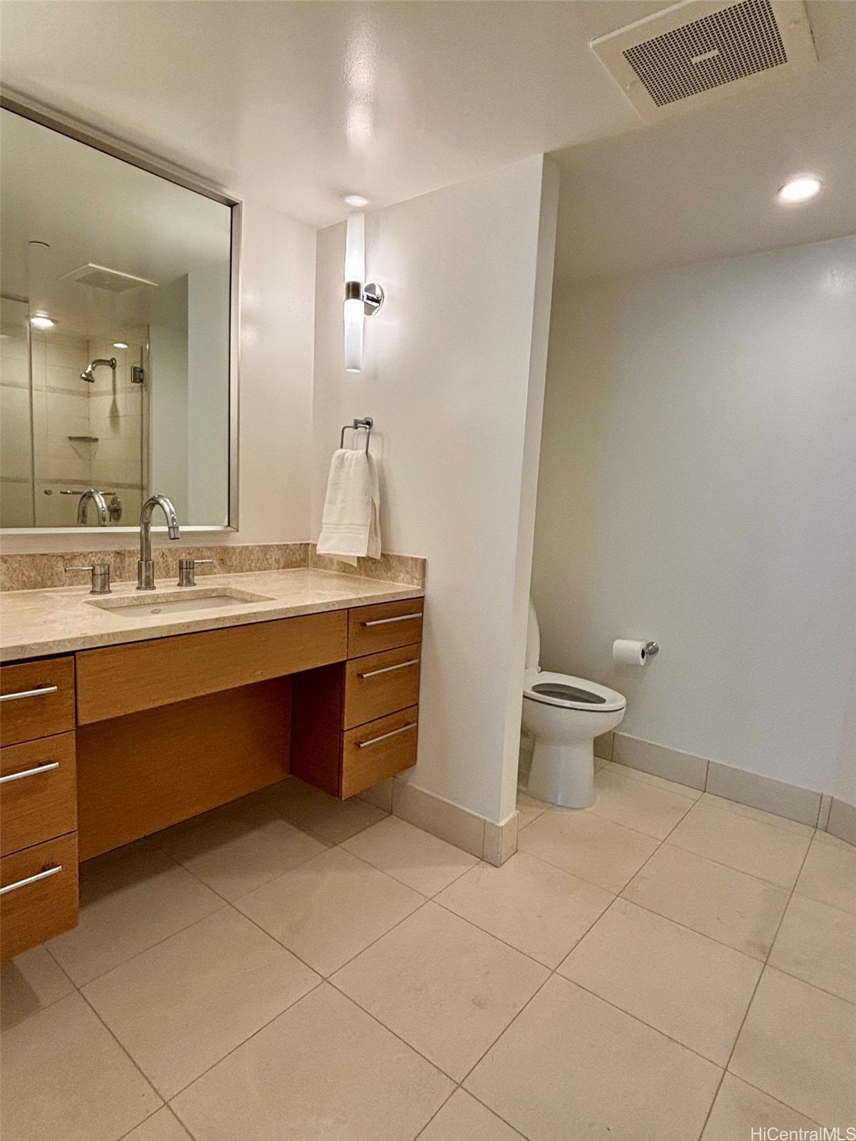 1177 Queen Street 604 Property Photo 7