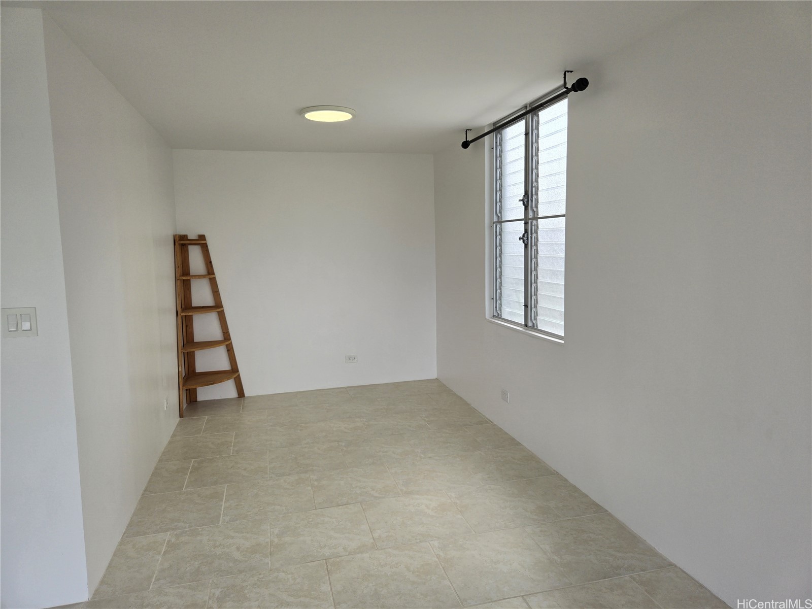 2233 Ala Wai Boulevard 12c Property Photo 6
