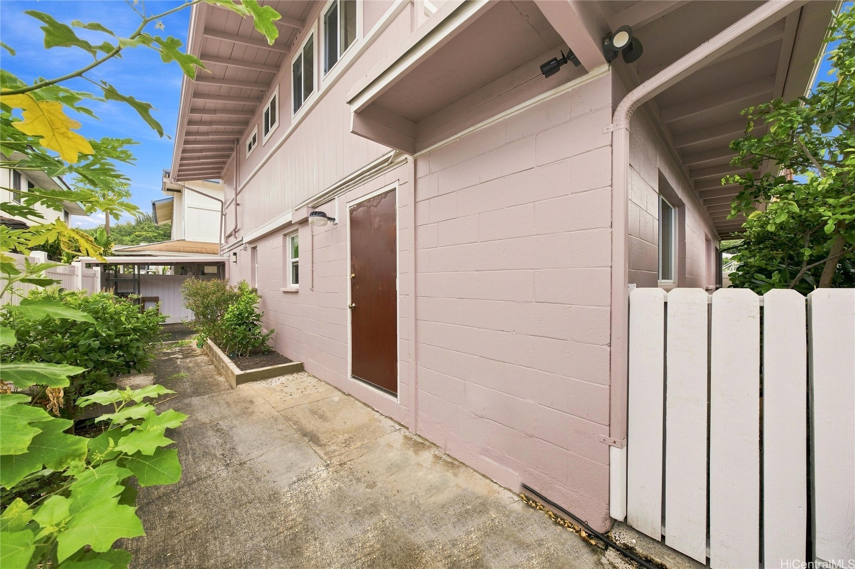 231 Naone Street Property Photo 17