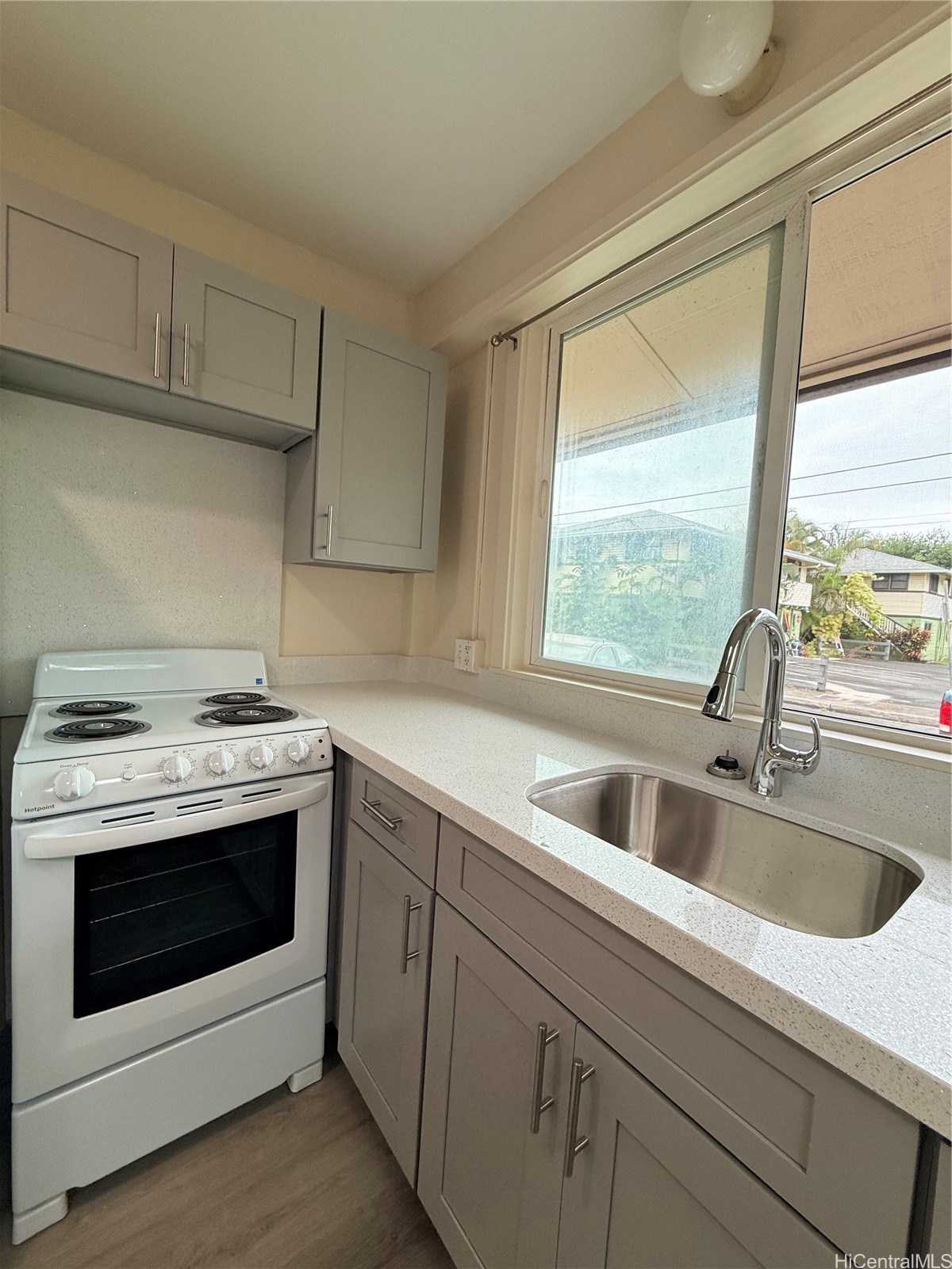 726 Kihapai Place Property Photo 7