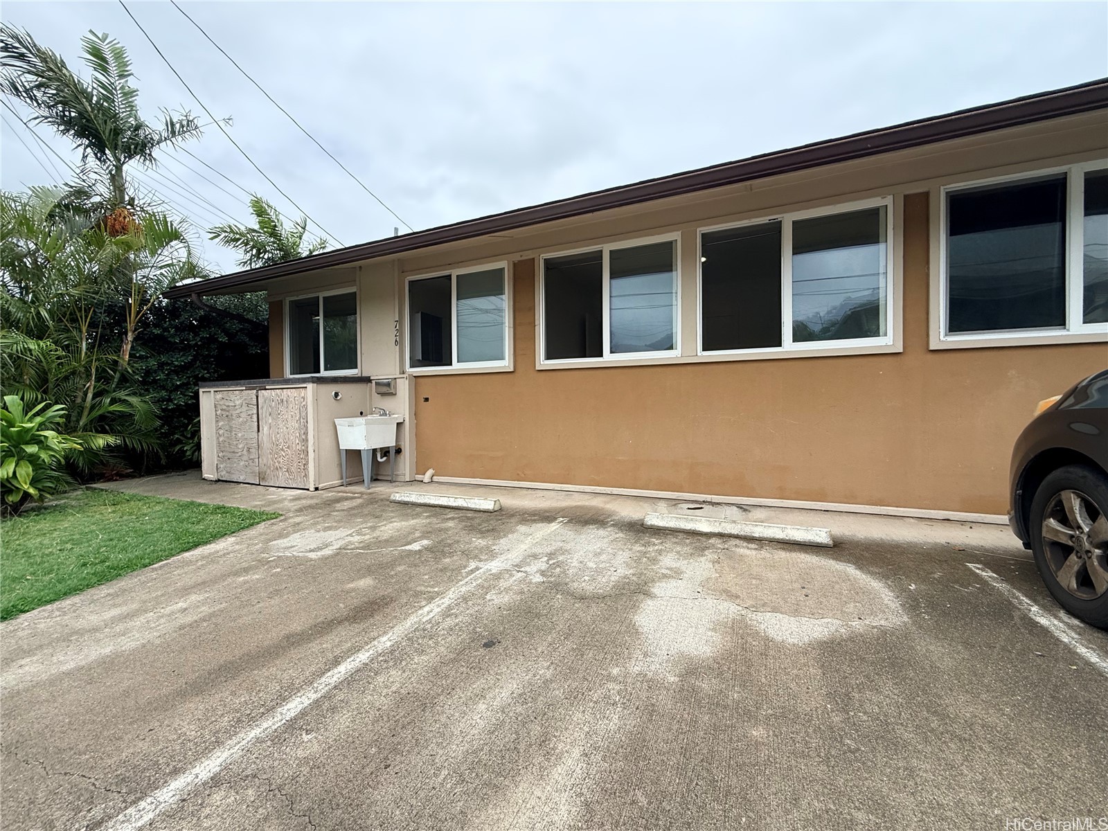 726 Kihapai Place Property Photo 10