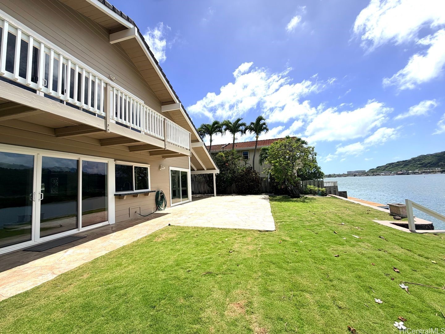 744 Kalanipuu Street Property Photo 7