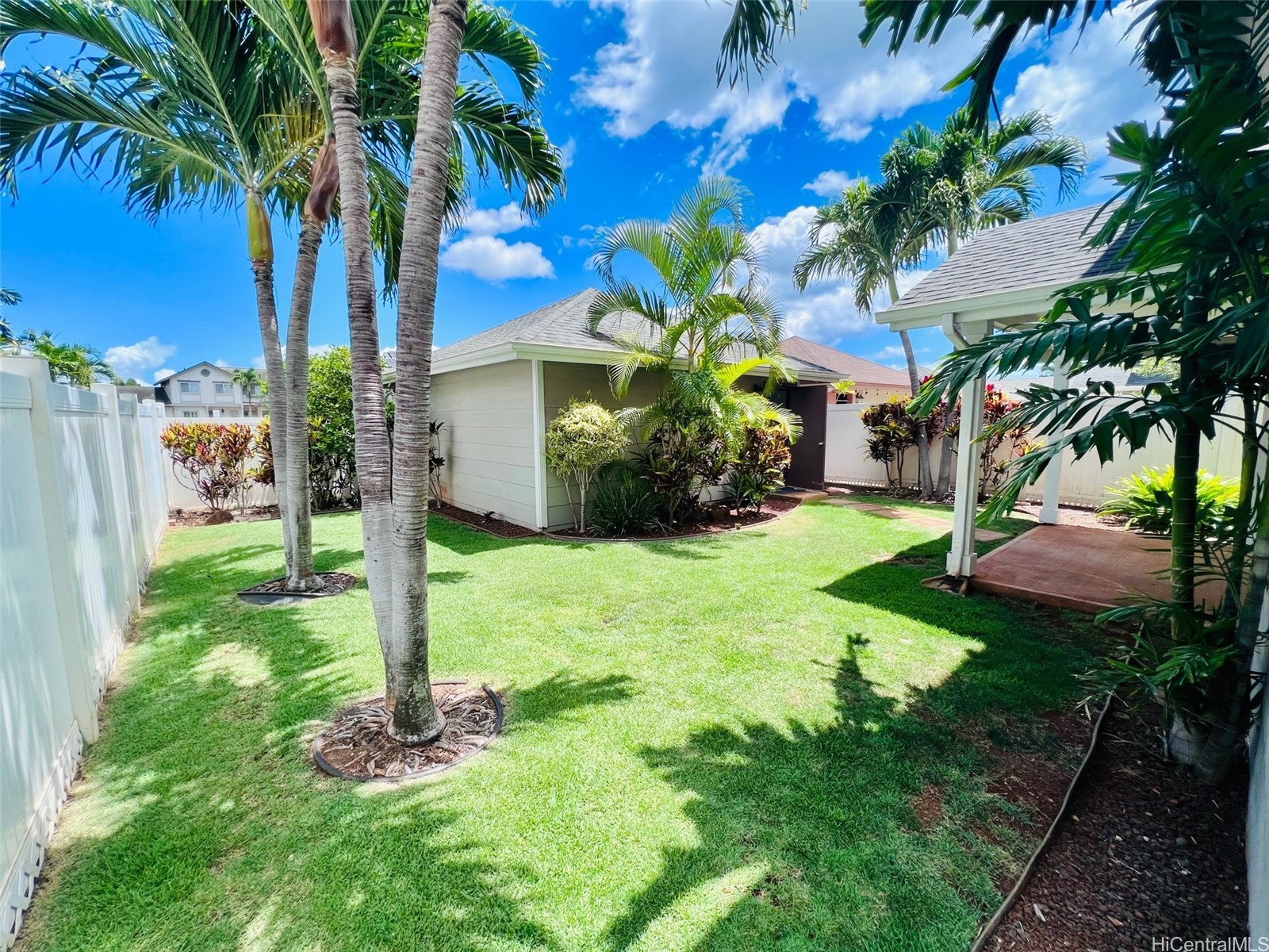 91-1019 Kaianae Street Property Photo 6