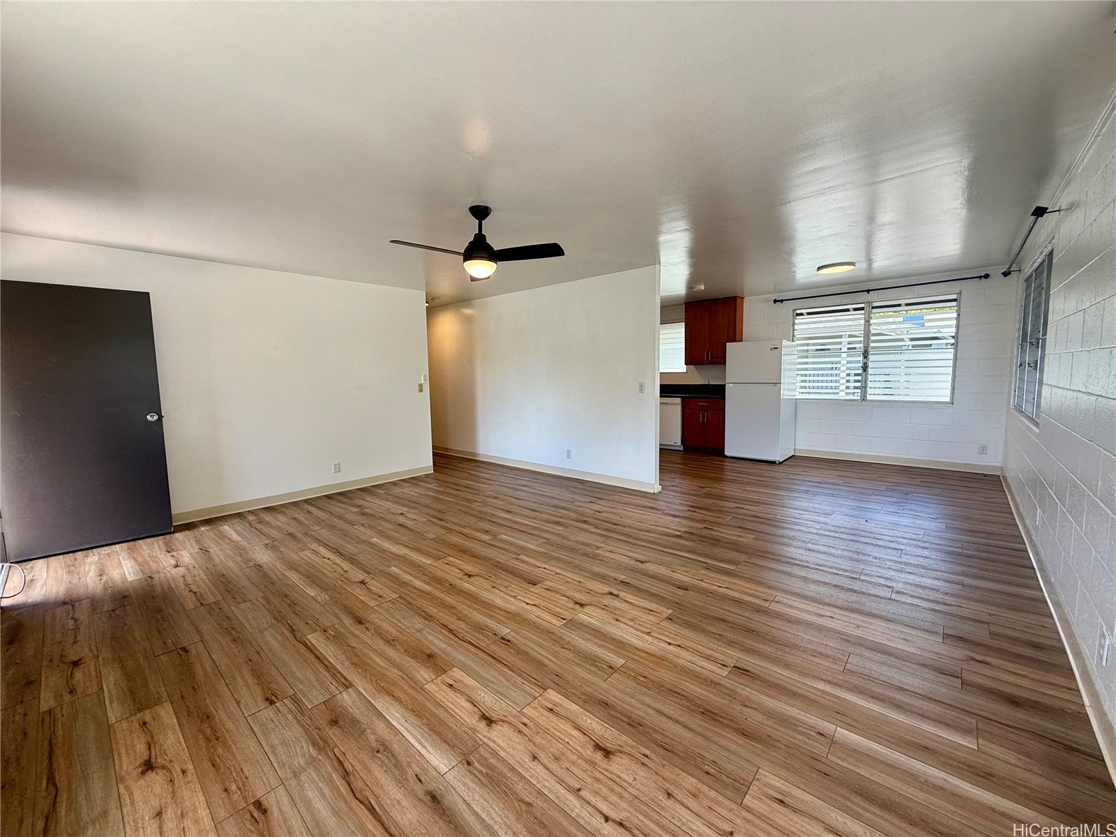 2826 Booth Road Upper Property Photo 5