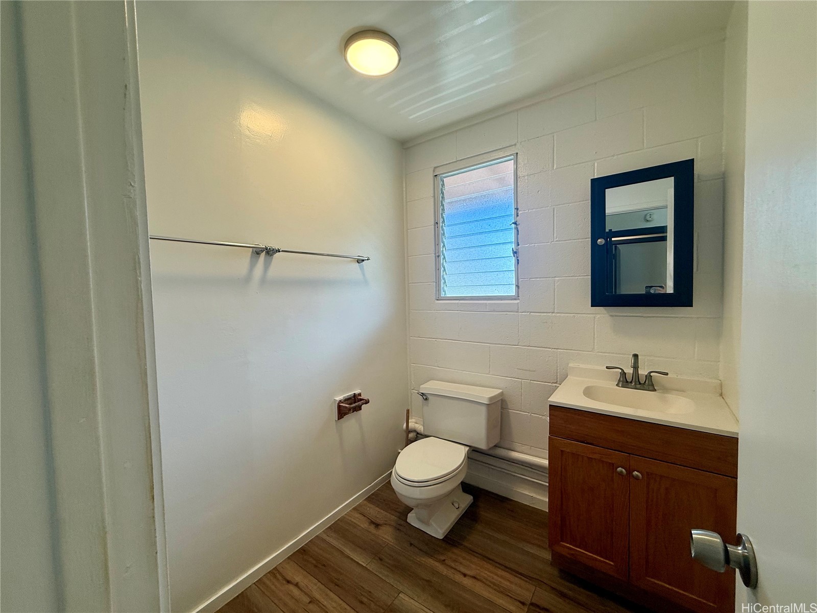 2826 Booth Road Upper Property Photo 10