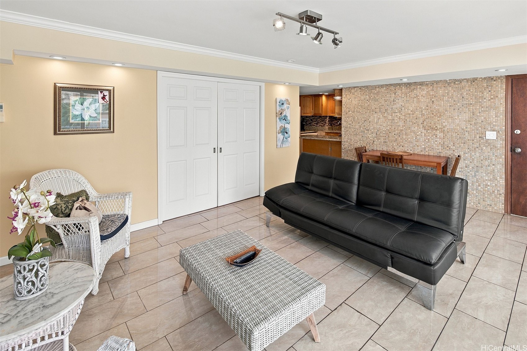 1804 Ala Moana Boulevard 6b Property Photo 5
