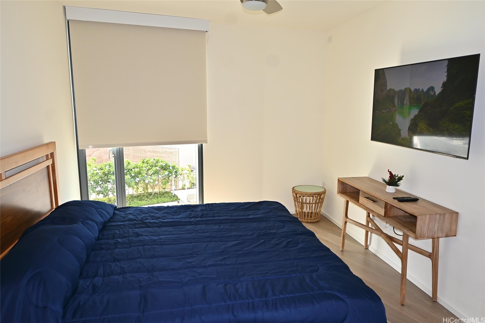 1000 Auahi Street 1004 Property Photo 6