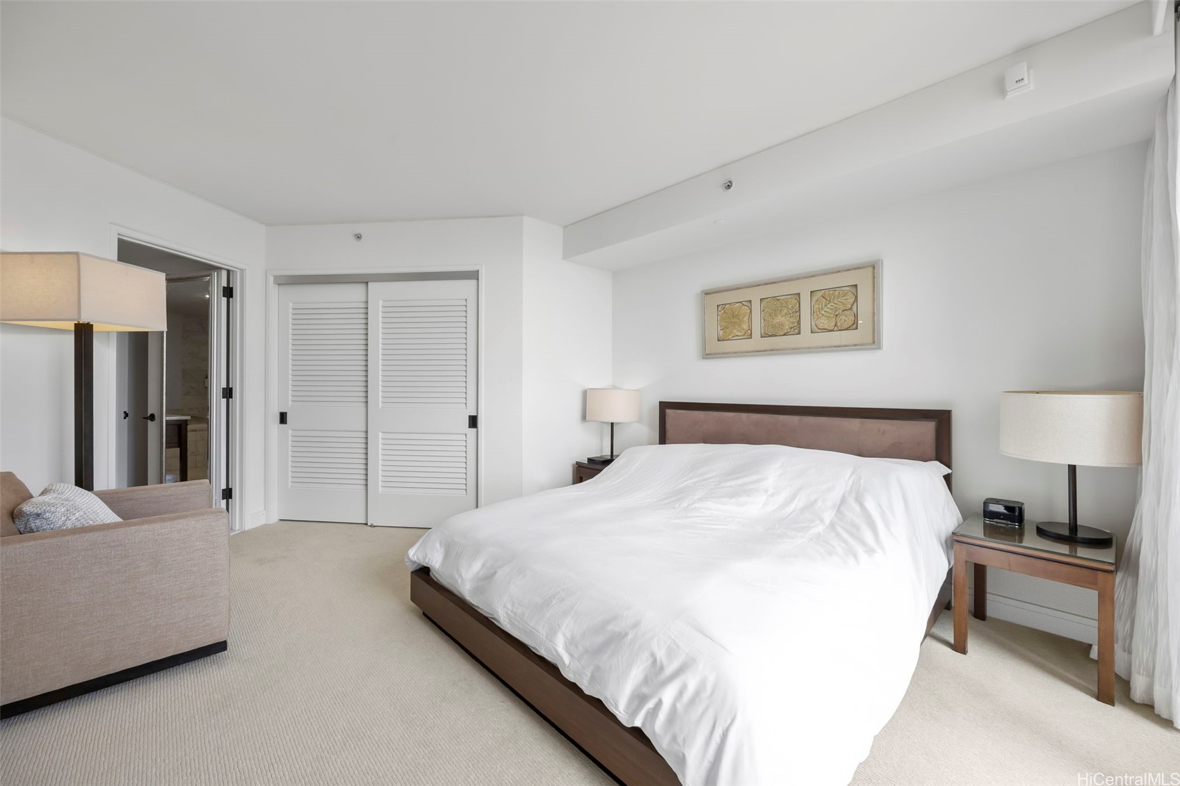 223 Saratoga Road 2508 Property Photo 16