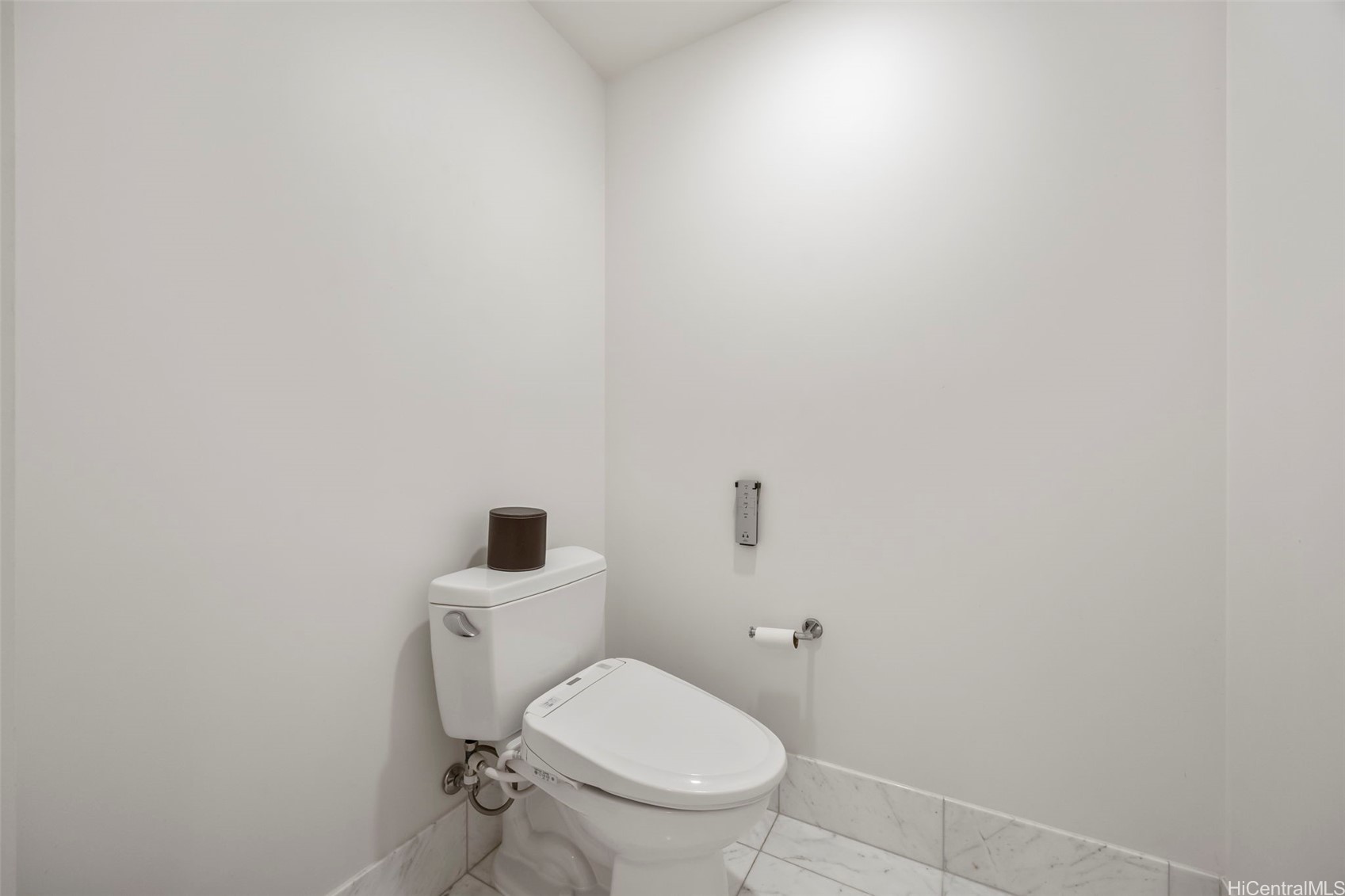 223 Saratoga Road 2508 Property Photo 19