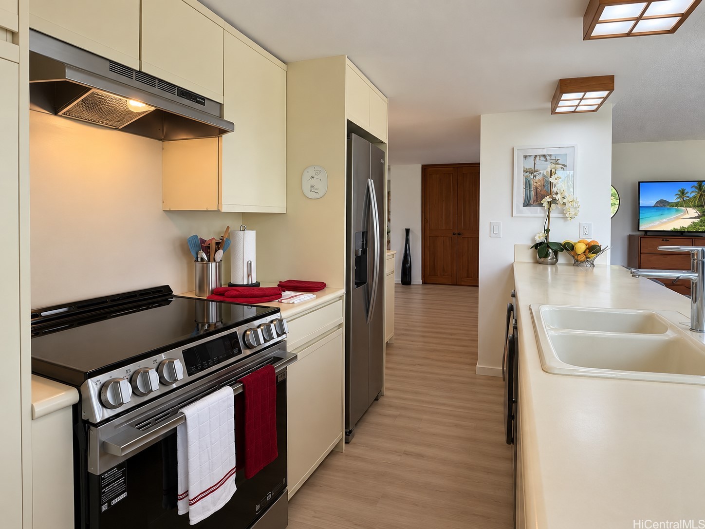 240 Makee Road 4c Property Photo 10