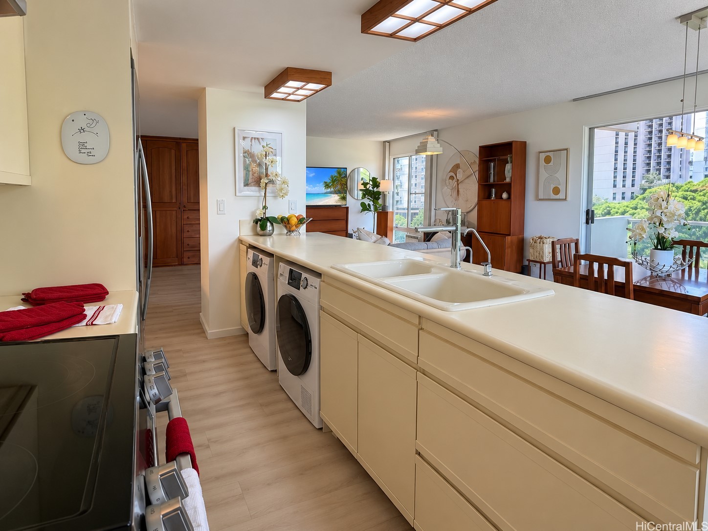 240 Makee Road 4c Property Photo 11