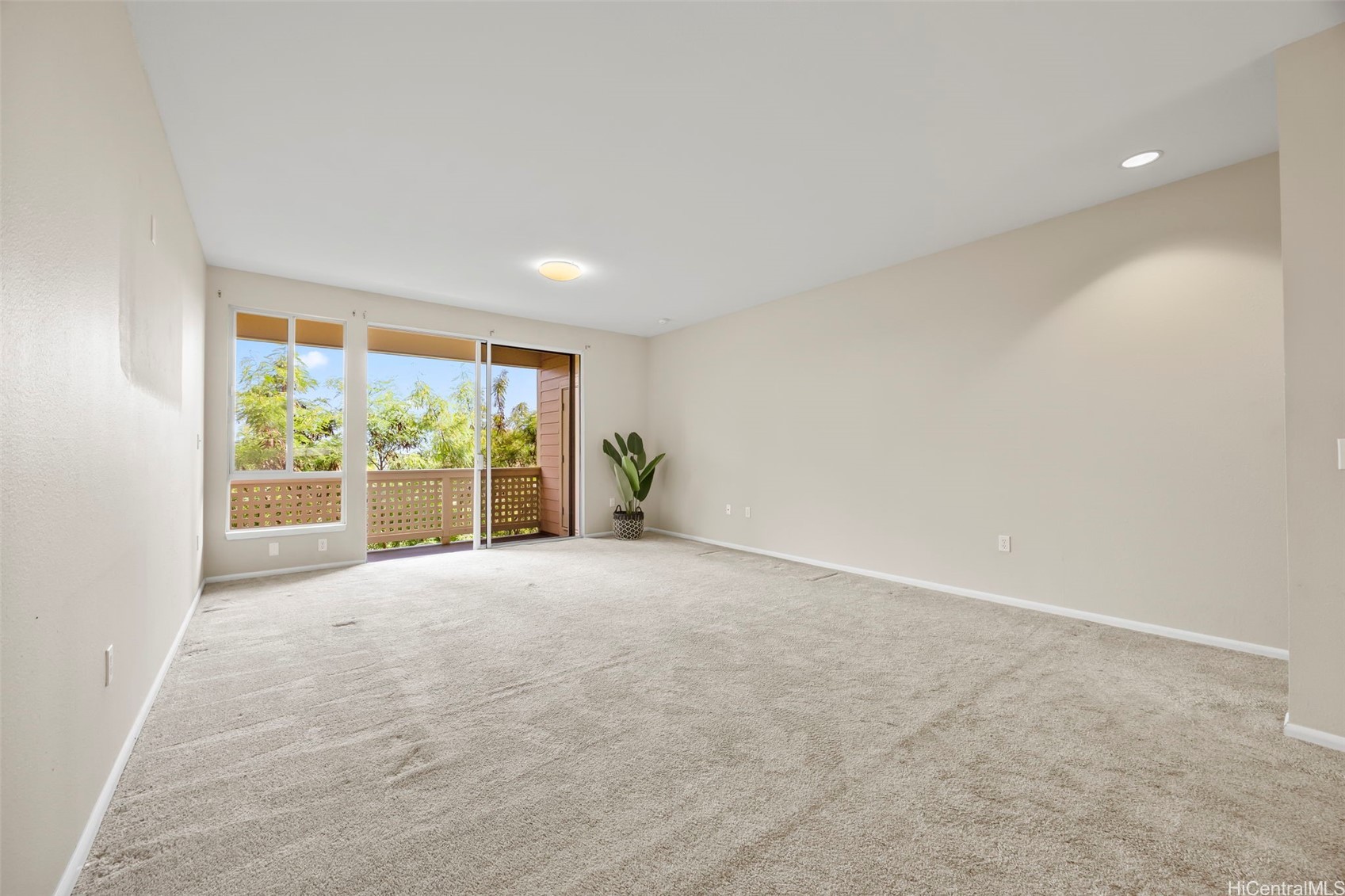1309 Moanalualani Way 14f Property Photo 6