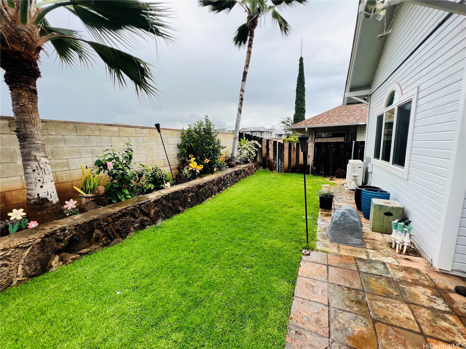 91-1058 Palala Street Property Photo 24