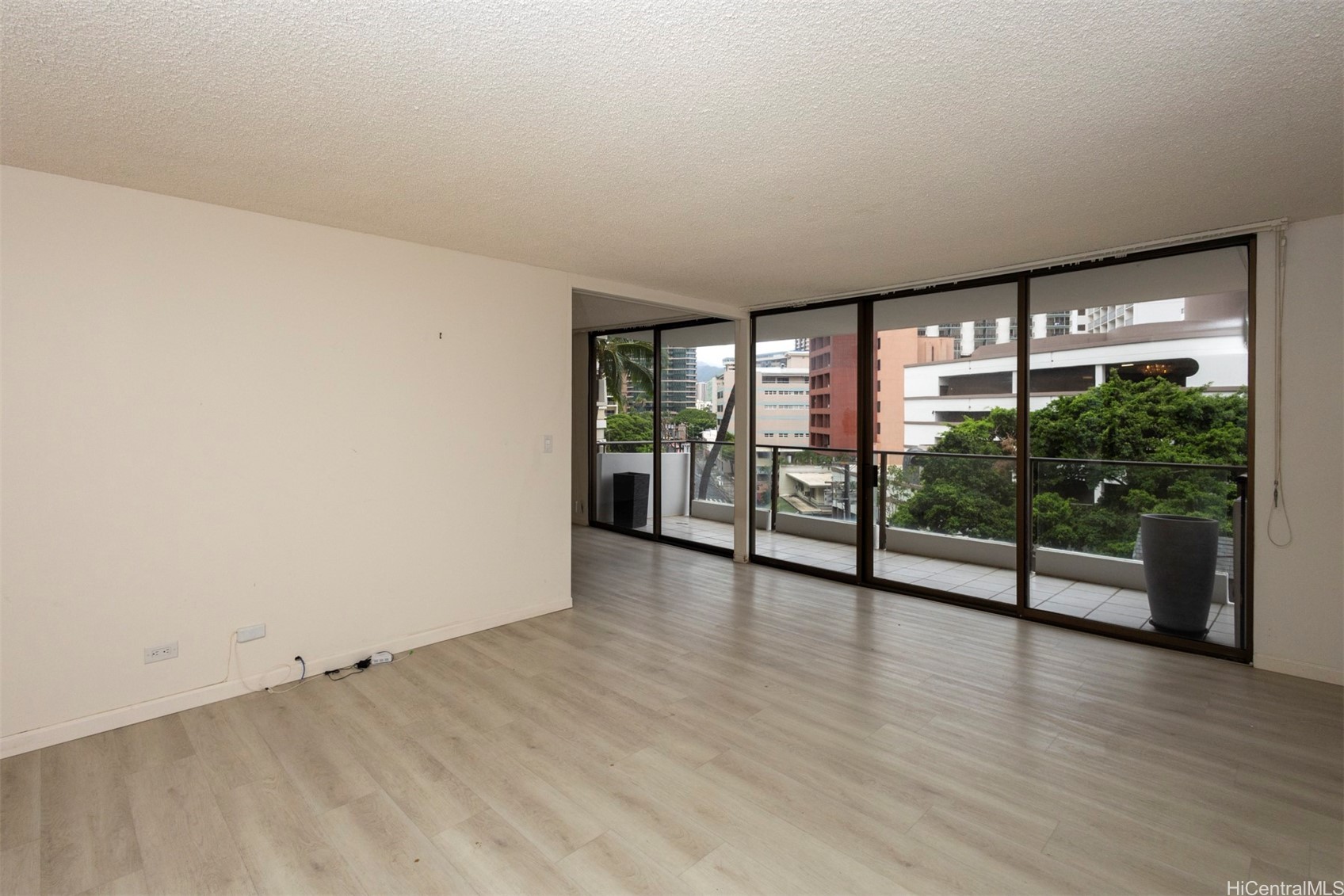 1860 Ala Moana Boulevard 509 Property Photo 6