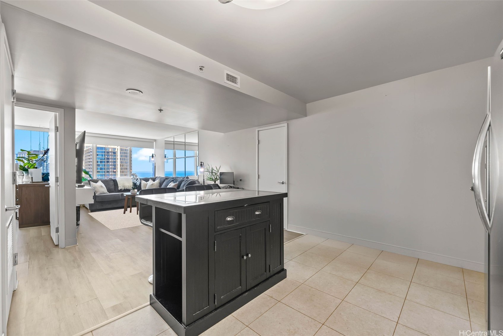 1009 Kapiolani Boulevard 4006 Property Photo 9