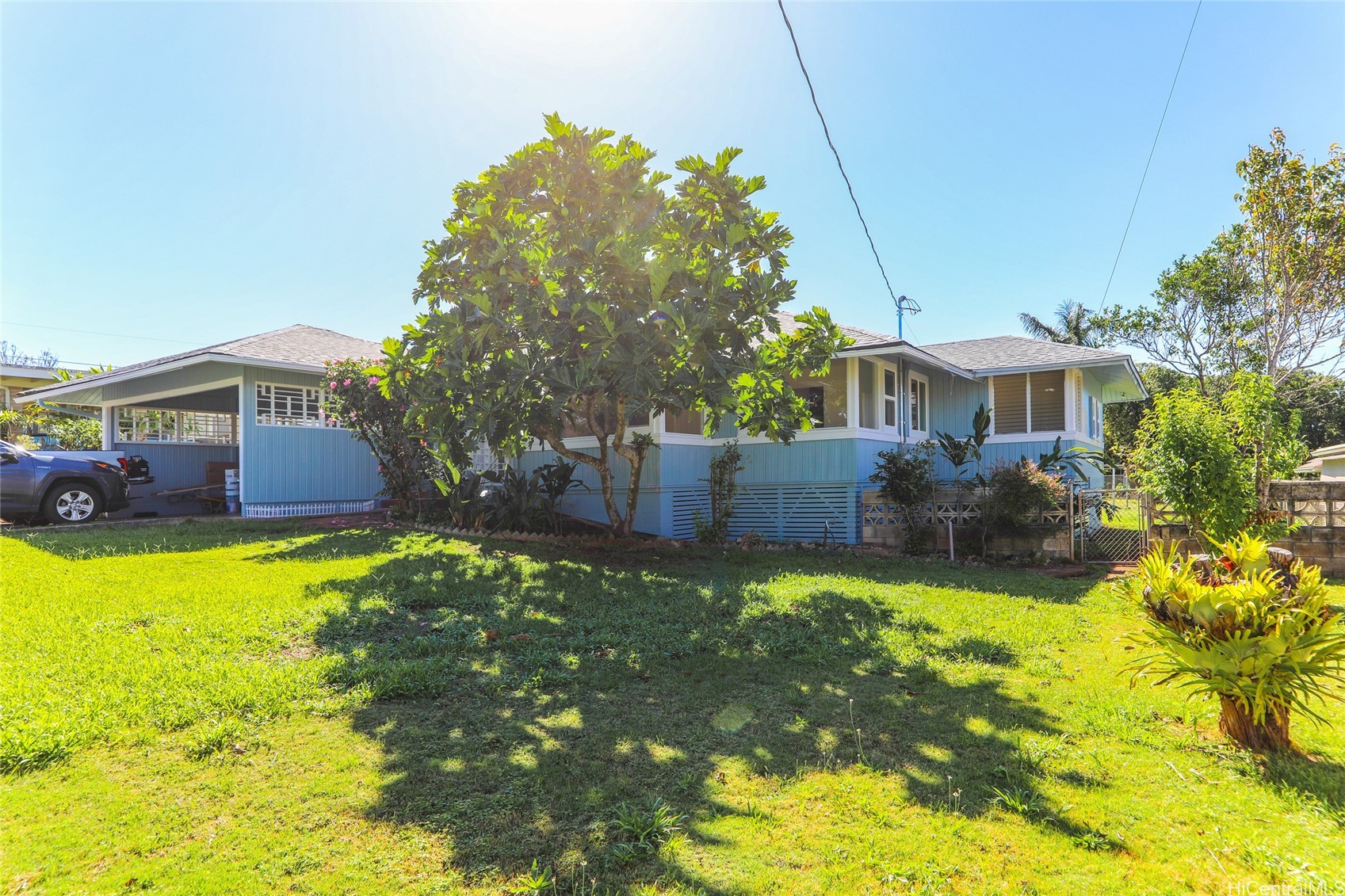 1645 Royal Palm Drive Property Photo 1