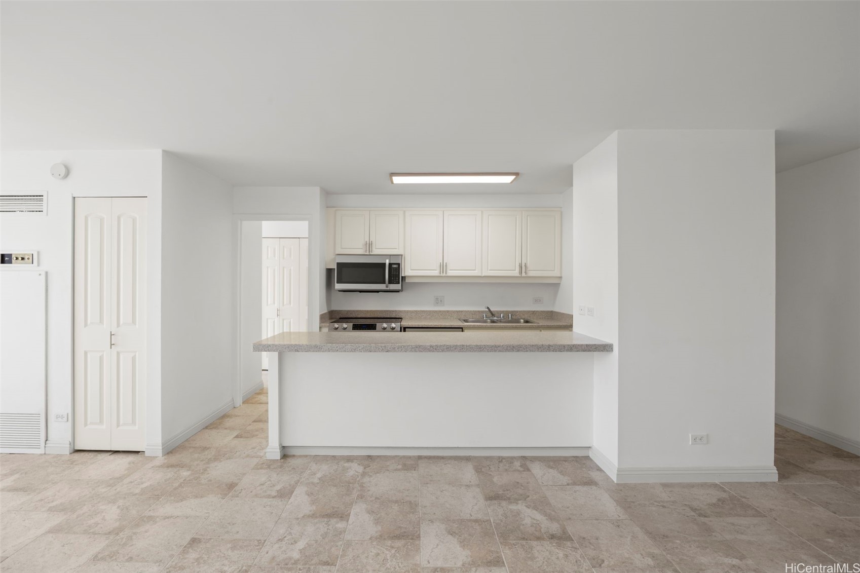1778 Ala Moana Boulevard 2508 Property Photo 2