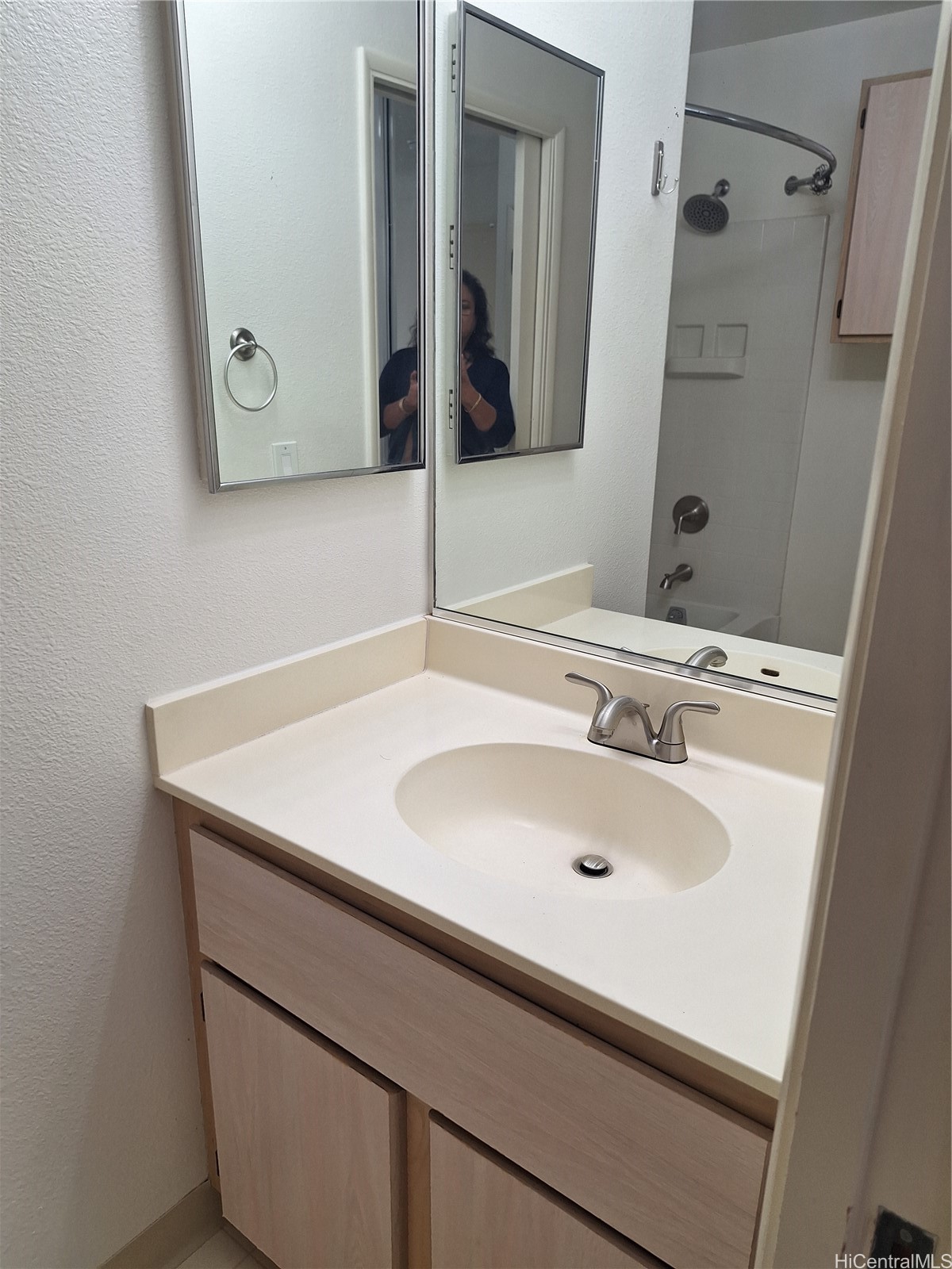 95-1037 Koolani Drive 60 Property Photo 13