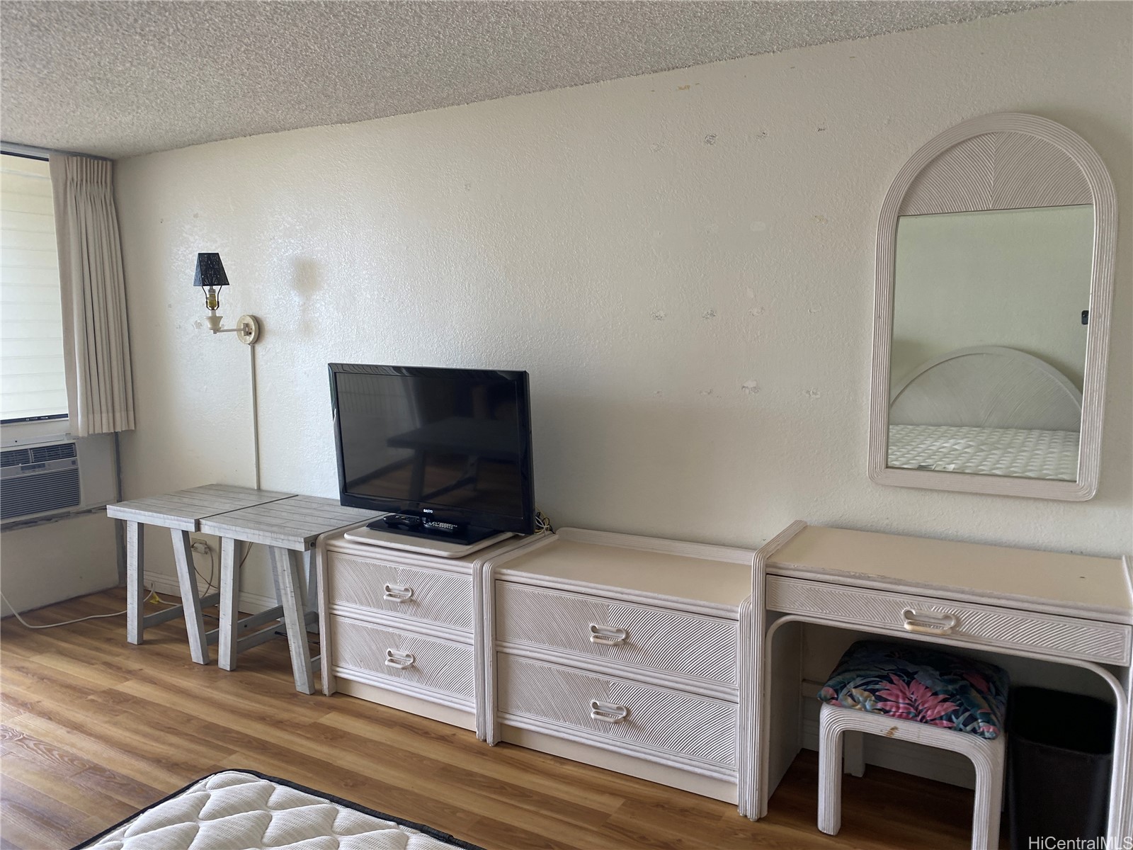 445 Seaside Avenue 2018 Property Photo 4