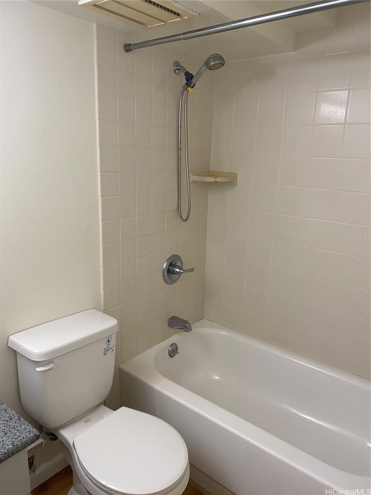 445 Seaside Avenue 2018 Property Photo 8