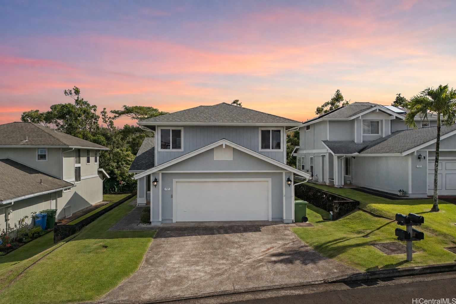 98-2078 Kaahumanu Street E Property Photo 1