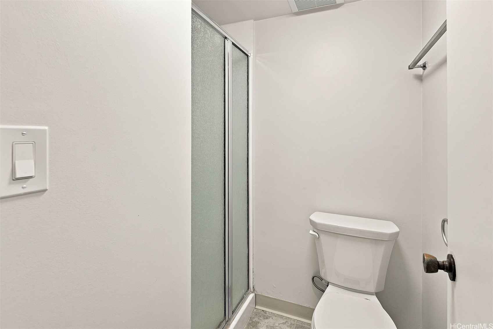 469 Ena Road 601 Property Photo 9