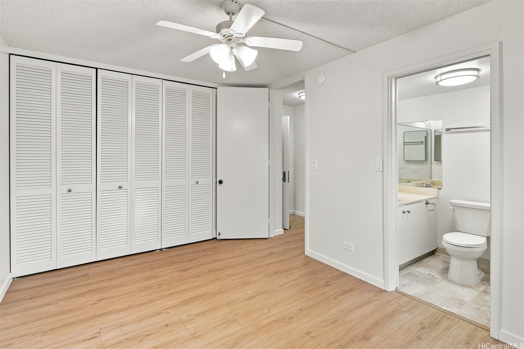 469 Ena Road 601 Property Photo 16
