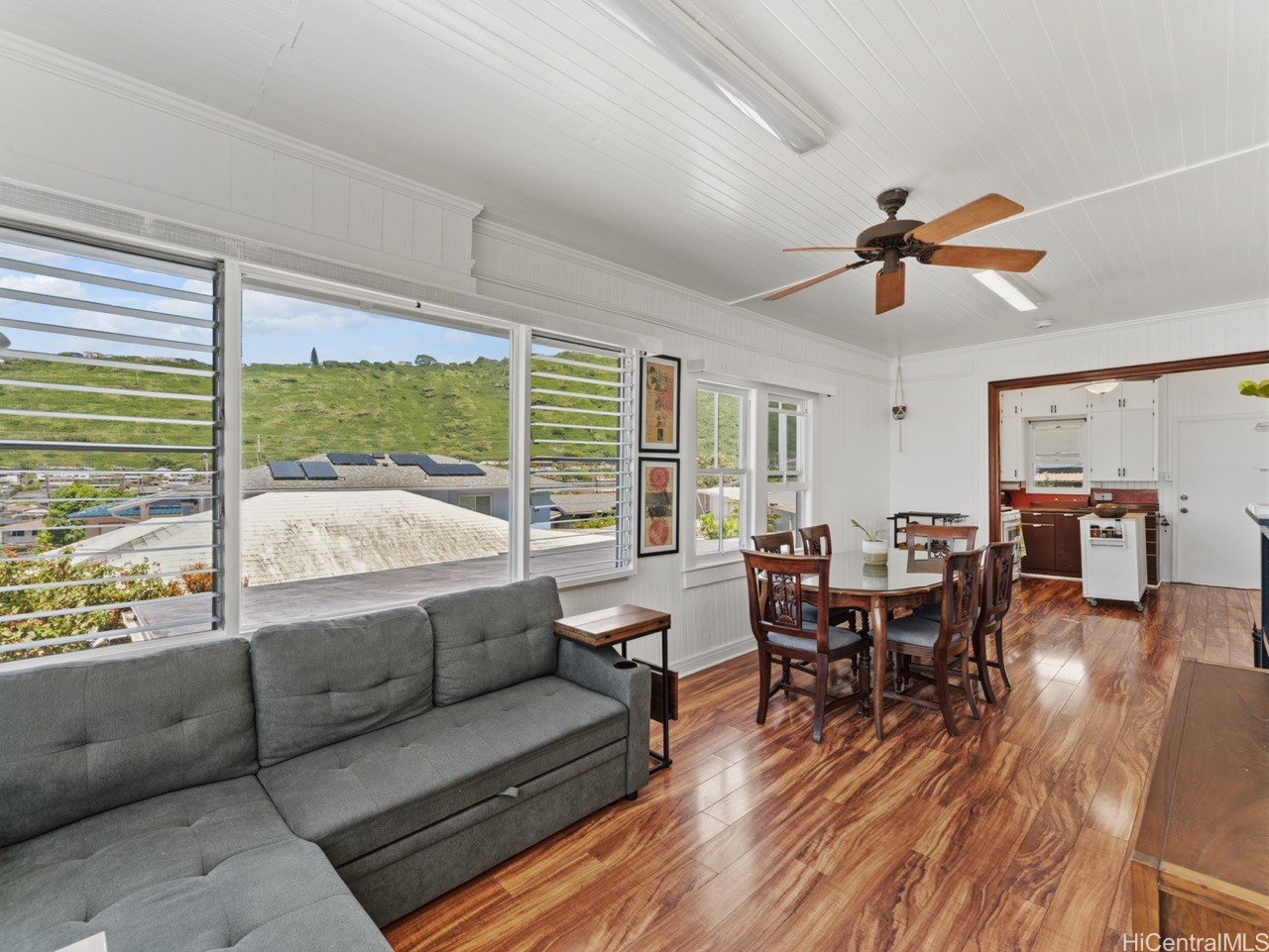 3470 Kalua Road Property Photo 2