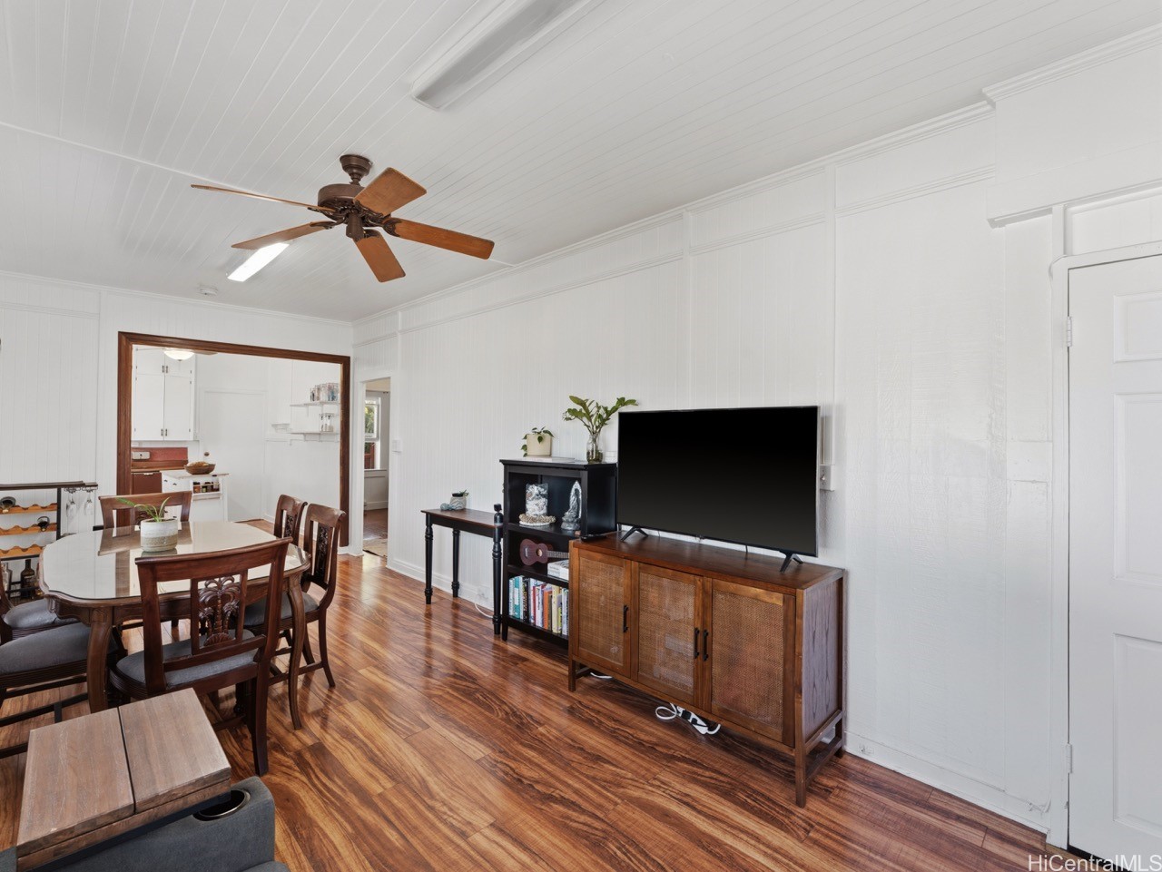3470 Kalua Road Property Photo 4
