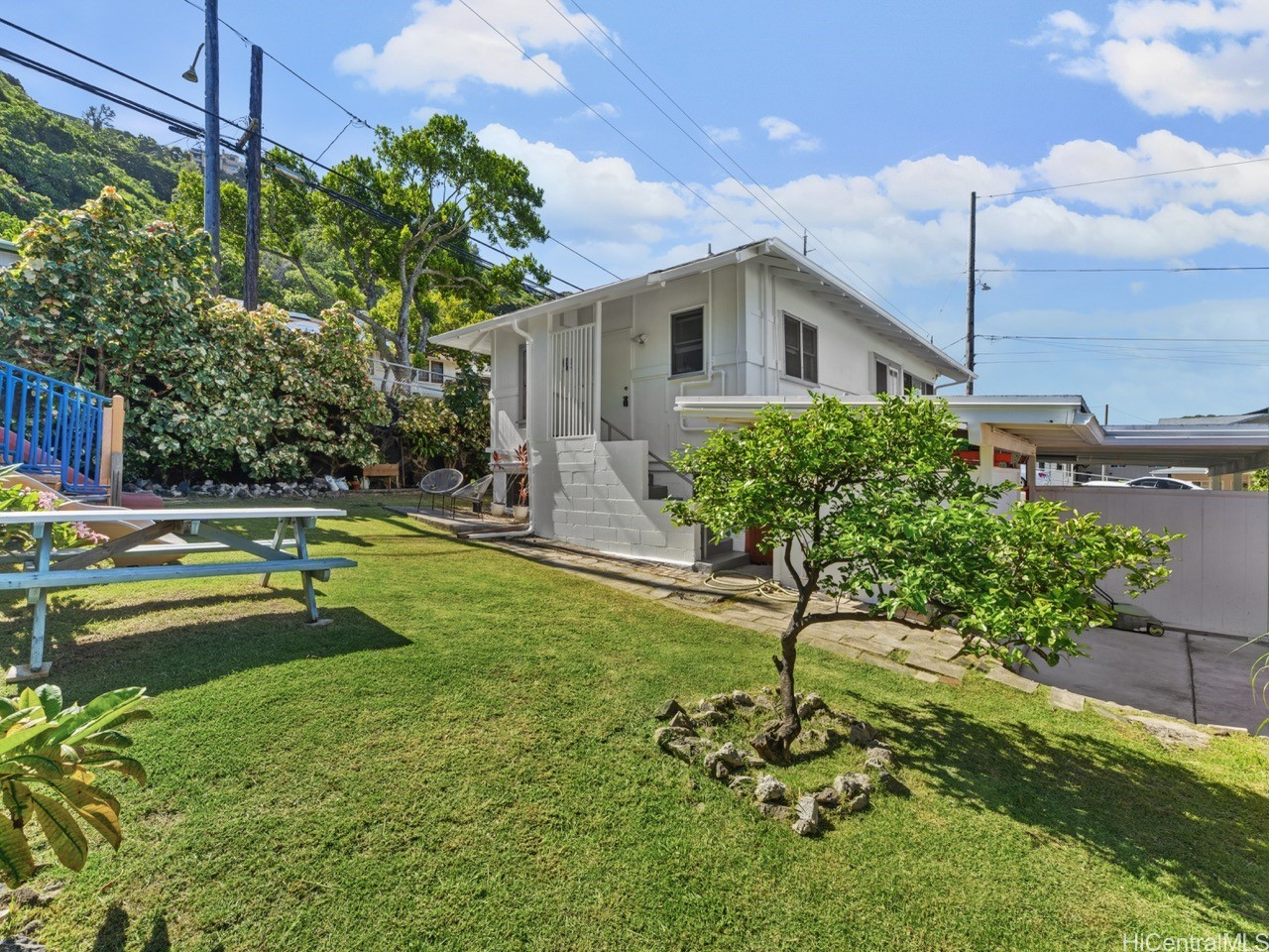 3470 Kalua Road Property Photo 21