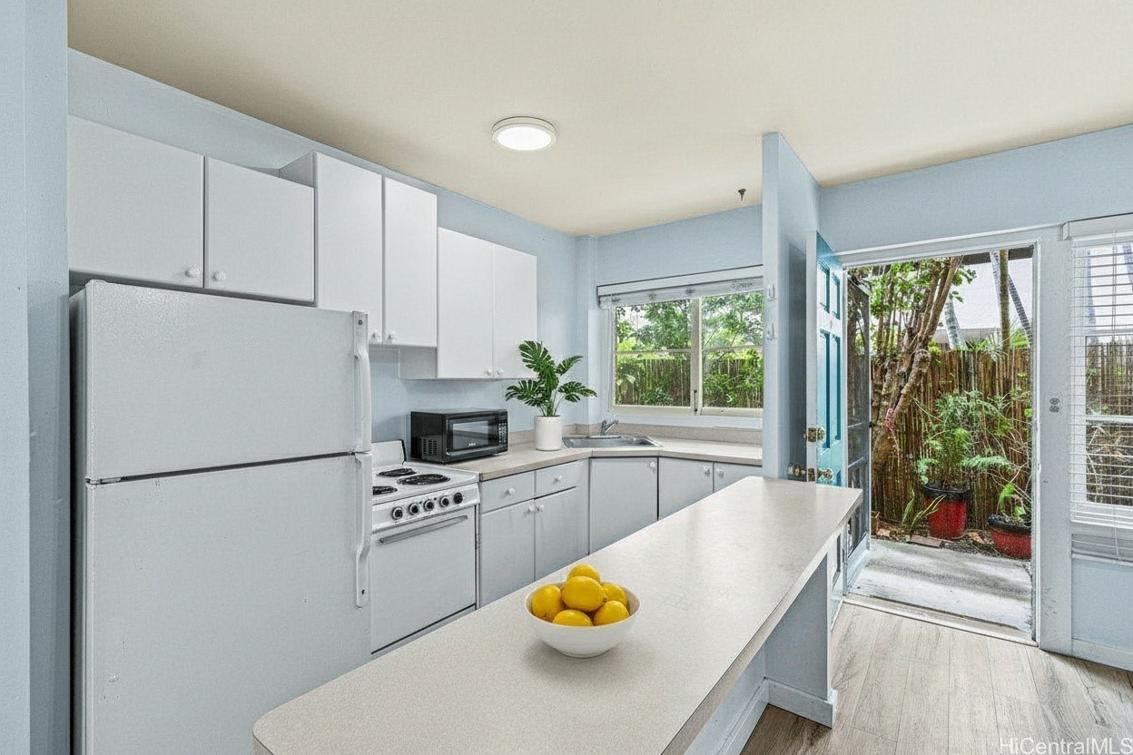 1868 Kahakai Drive 112 Property Photo 6