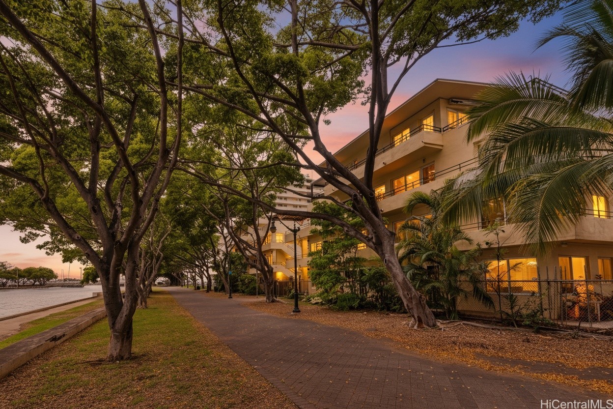 1868 Kahakai Drive 112 Property Photo 21
