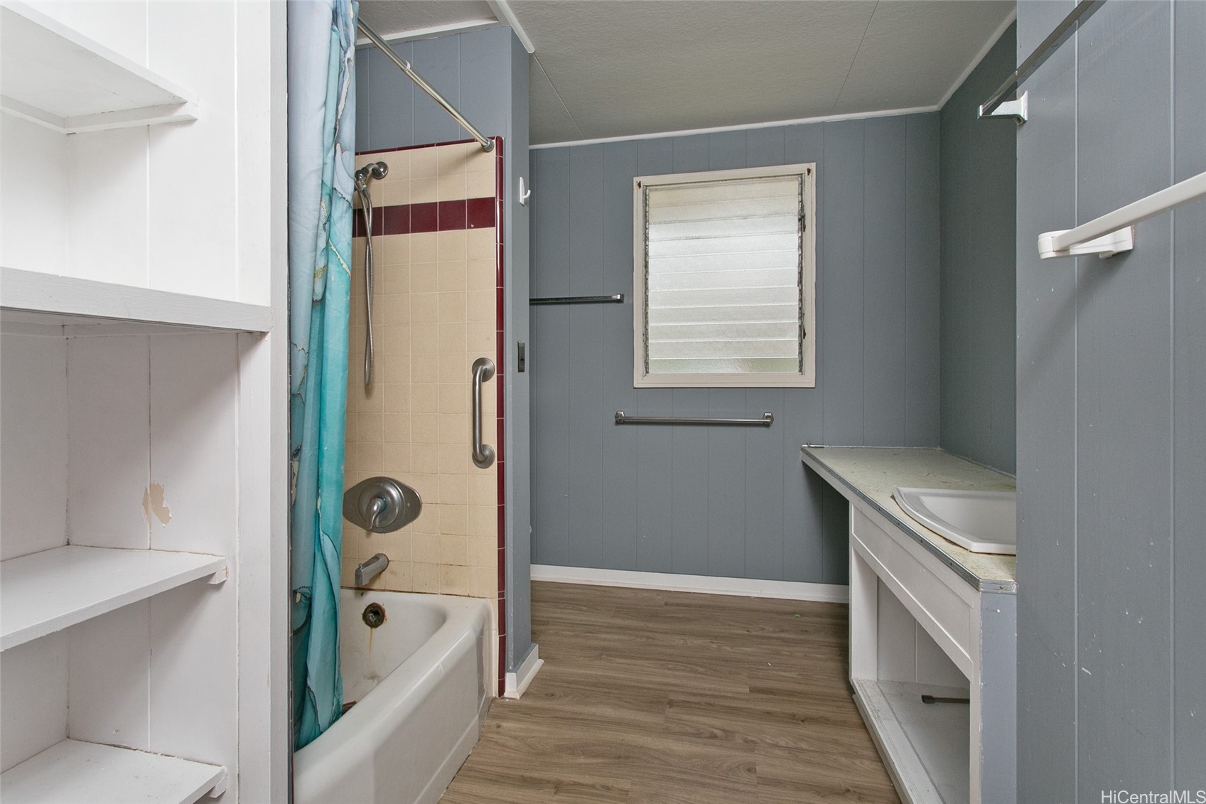 1563 Onipaa Street Property Photo 11
