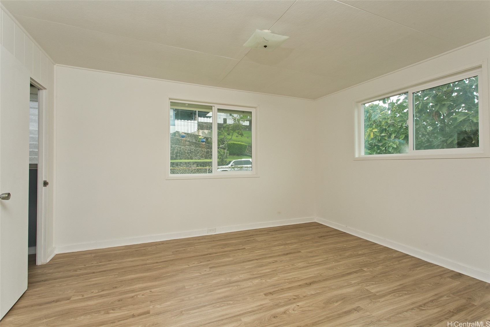 1563 Onipaa Street Property Photo 13