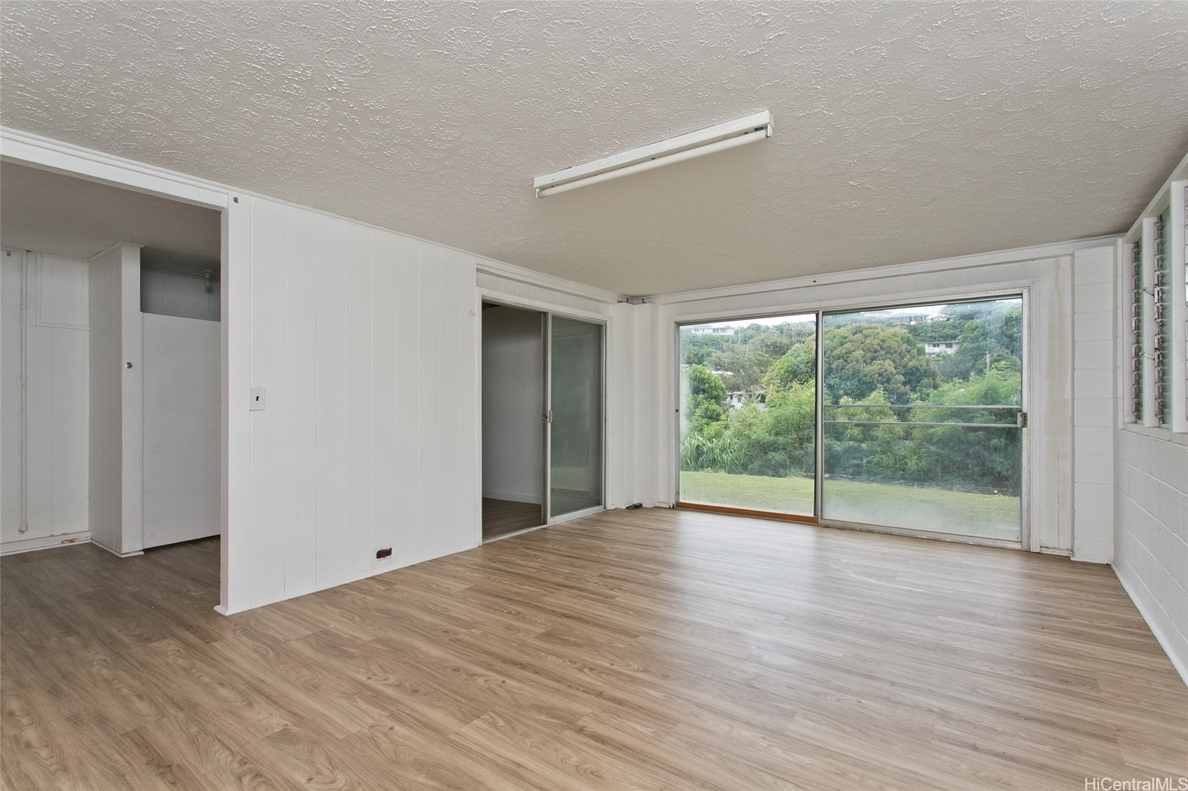 1563 Onipaa Street Property Photo 14