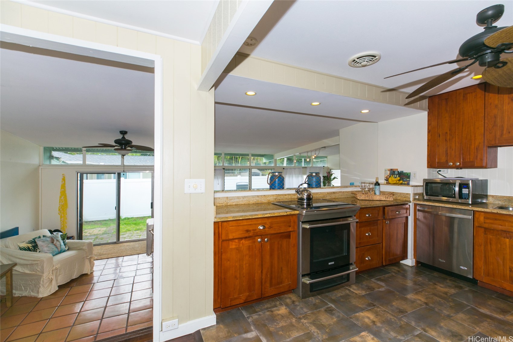307 Wanaao Road Property Photo 7