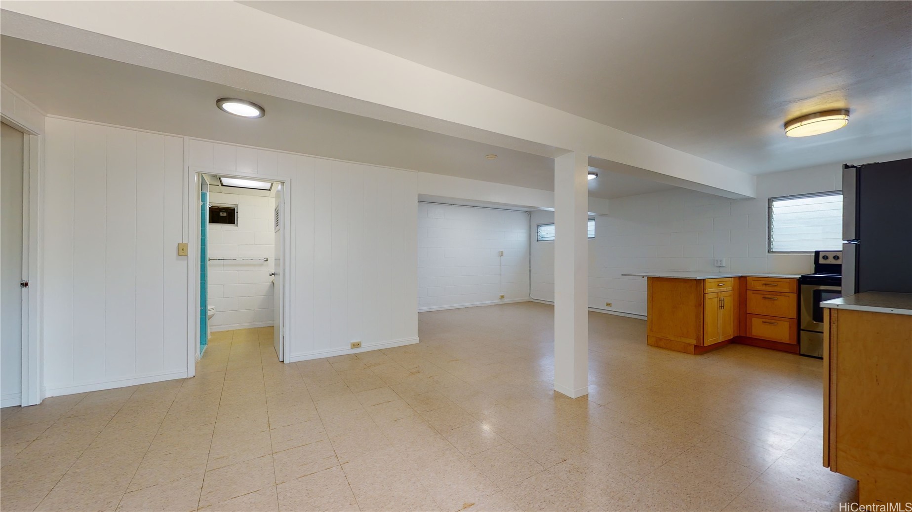 2128 Gertz Lane E Property Photo 2
