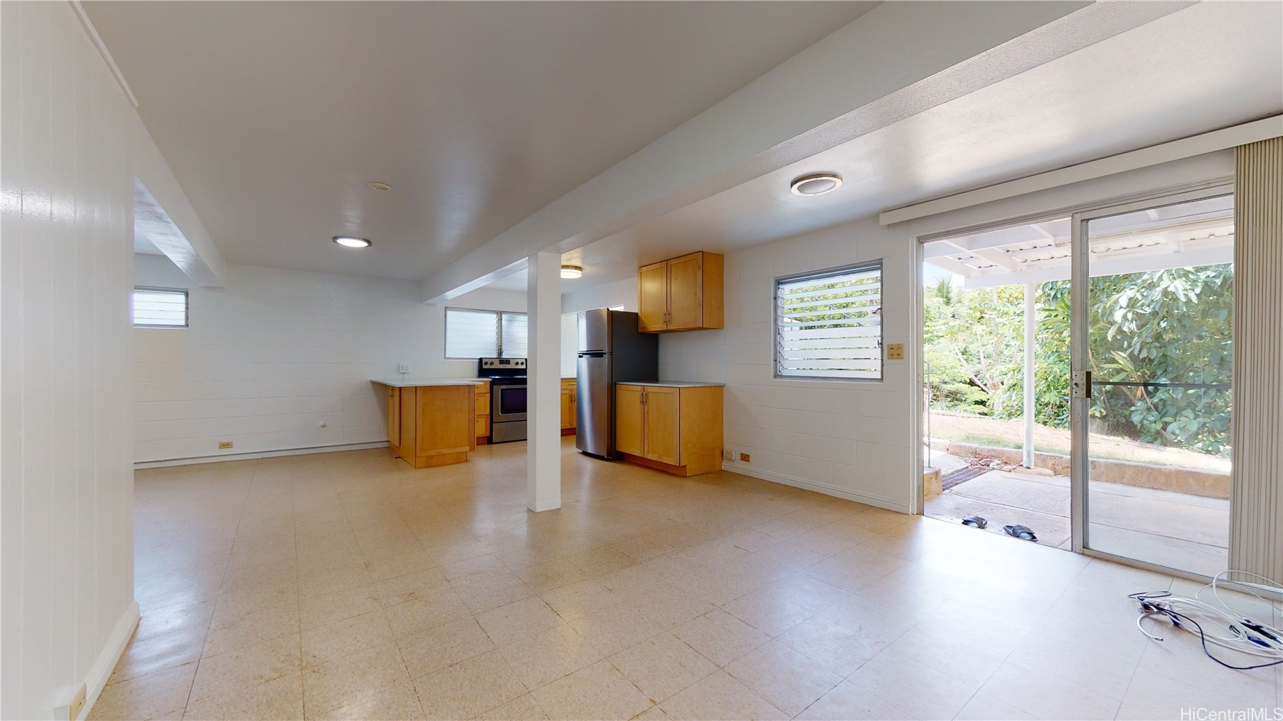 2128 Gertz Lane E Property Photo 3